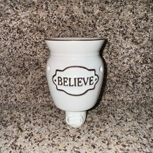 Scentsy “Believe” Wax/Tart Warmer
